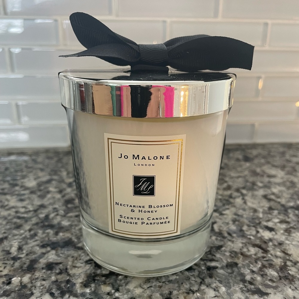 Jo Malone Nectarine Blossom and Honey Candle